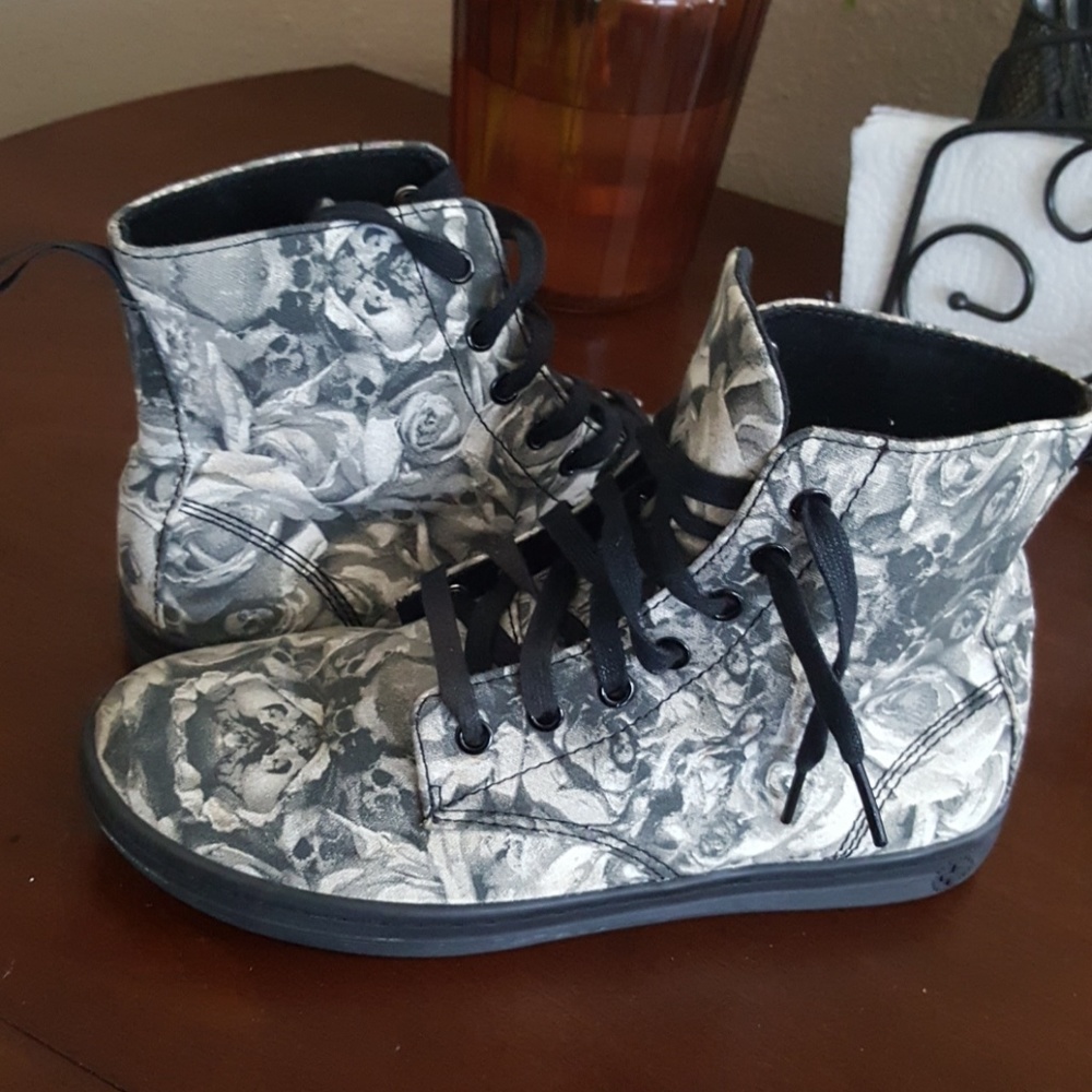 Dr Martens